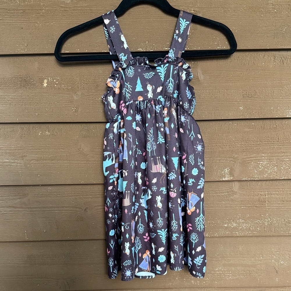 Disney Pippa & Julie Frozen print dress size 5T